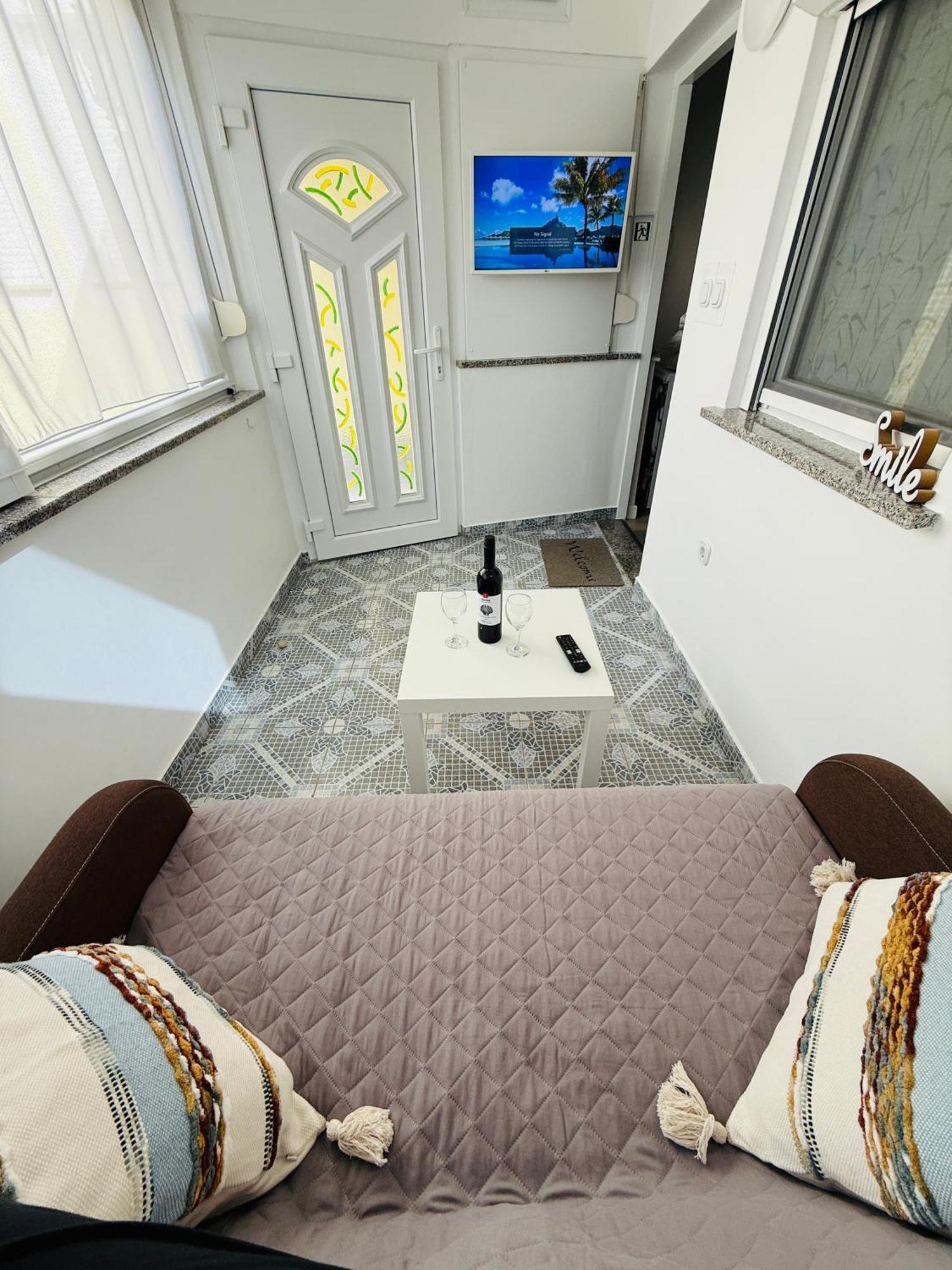 Apartman Dino Fazana Ngoại thất bức ảnh