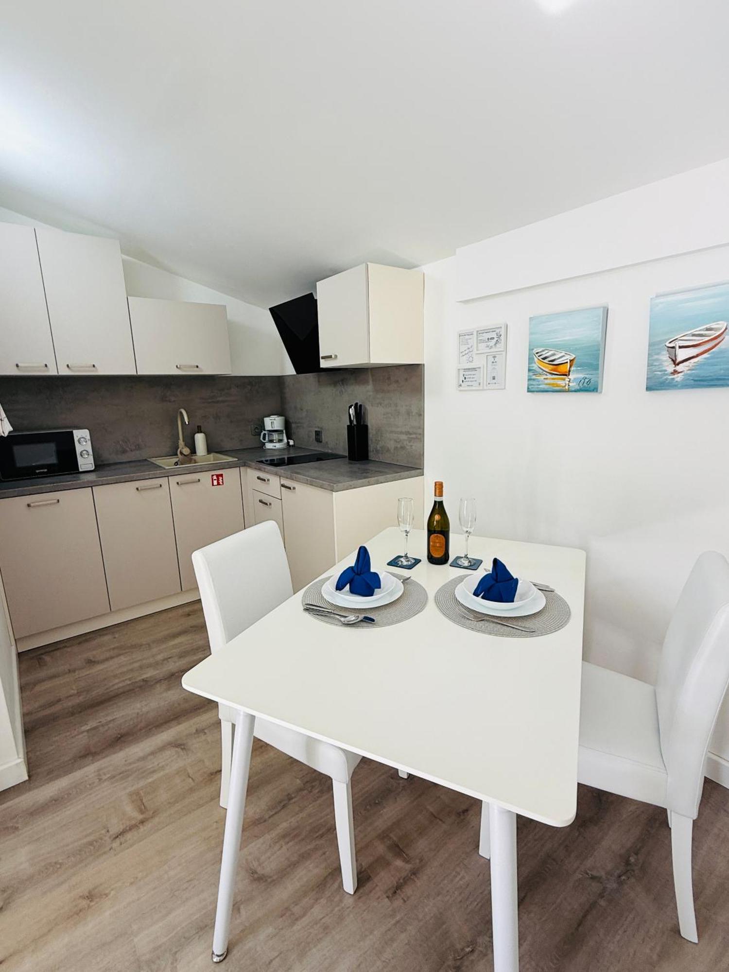 Apartman Dino Fazana Ngoại thất bức ảnh